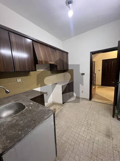 5 Marla House On 40 Feet Road Available For Sale