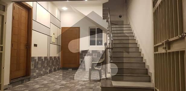 سکیم 33 کراچی میں 2 کمروں کا 5 مرلہ مکان 1.6 کروڑ میں برائے فروخت۔