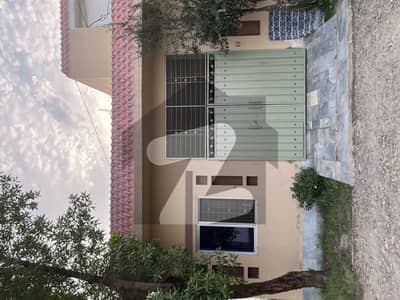 سوءے آصل لاہور میں 1 کمرے کا 3 مرلہ مکان 18.0 ہزار میں کرایہ پر دستیاب ہے۔