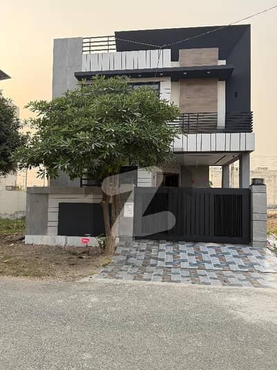 5 Marla Brand New Super luxury ultra Modern Designer House For sale in DHA Rahbar