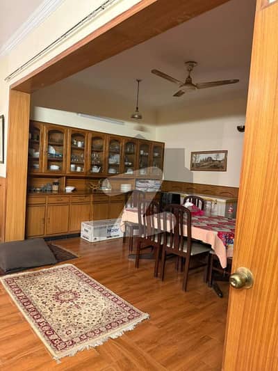 01 Kanal Lower Portion Available for Rent