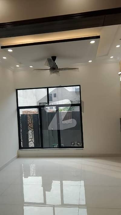 Formanites housing scheme  5 Marla Brand New House for sale