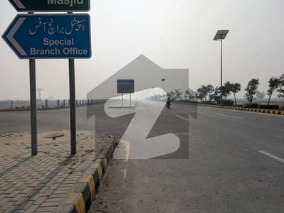 N Block Corner Onground Plot Available