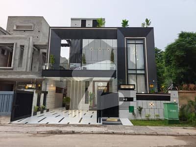 Luxurious Designer Owner Build 11 Marla Modren Design Brand New House For Sale In Bahria Town Lahore Luxurious Designer Owner Build 11 Marla Modren Design Brand New House For Sale In Bahria Town Lahore