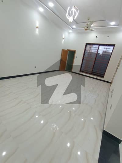 8 Marla Luxury Brand New Ground Floor