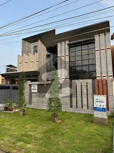 1Kanal Brand New Designer House For sale in EME society