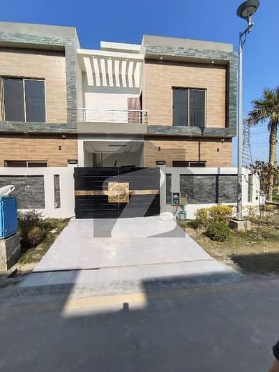 ڈی ایچ اے سیکٹر اے - رچنا ولاز ڈی ایچ اے سیکٹر اے,ڈی ایچ اے ڈیفینس,گوجرانوالہ میں 3 کمروں کا 5 مرلہ مکان 50.0 ہزار میں کرایہ پر دستیاب ہے۔