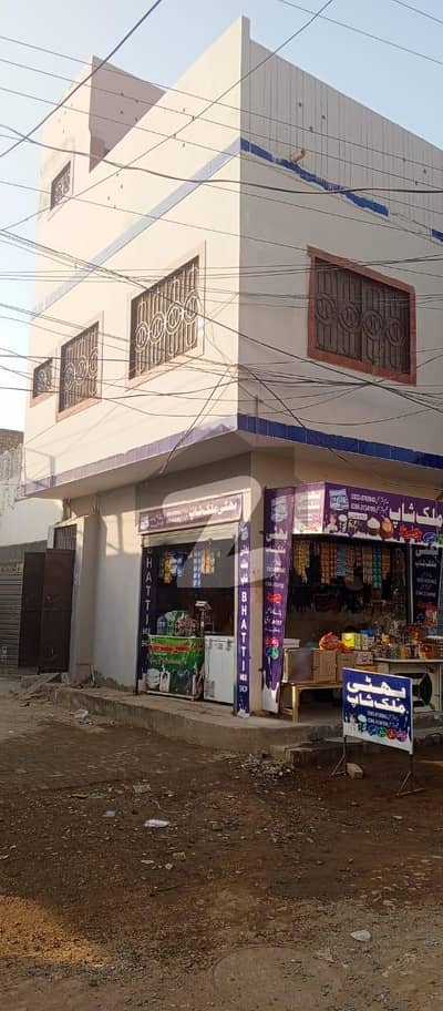 Main Double Road Building For Grabs In 4 Marla Hassanabad