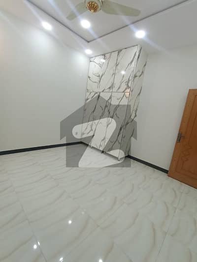 5 Marla Luxury Ground Floor Near Ali Town Train Station