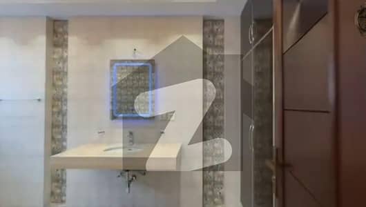 10 Marla House For Sale In Imperial Paragon City