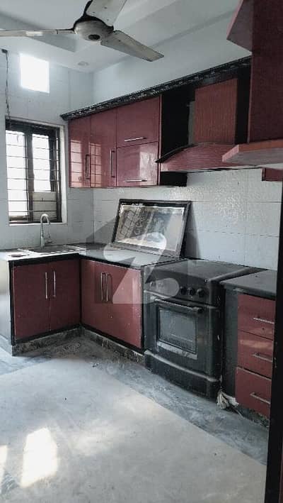 5 Marla House For Rent Paragon City