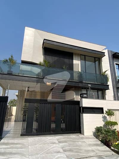 ڈی ایچ اے 9 ٹاؤن ڈیفنس (ڈی ایچ اے),لاہور میں 3 کمروں کا 5 مرلہ مکان 2.35 کروڑ میں برائے فروخت۔