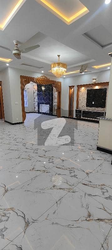 Brand New 10 Marla House