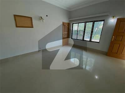 ایف ۔ 7 اسلام آباد میں 6 کمروں کا 1 کنال مکان 40.0 کروڑ میں برائے فروخت۔