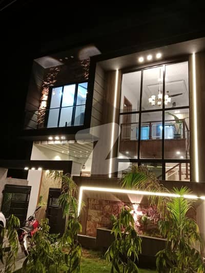 نیول اینکریج - بلاک جی نیول اینکریج,اسلام آباد میں 4 کمروں کا 5 مرلہ مکان 2.7 کروڑ میں برائے فروخت۔