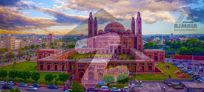 5 MARLA HOT LOCATION COMMERCIALPLOT FOR SALE FACING CANAL- BAHRIA TOWN LAHORE OVERSEASE B EXTENSION