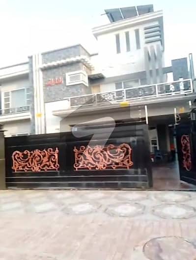 Usman D 22 Marla House For Sale