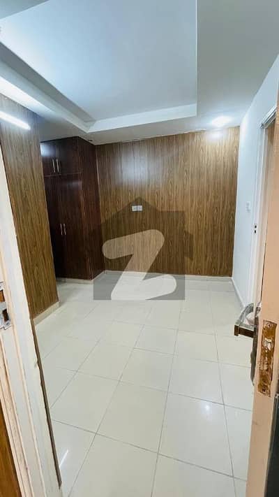 Residential apartment available for Sale