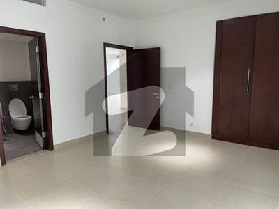 ONE CONSTITUTION 2 BED + STUDY UN-FURNISHED APARTMENT AVAILABLE FOR RENT