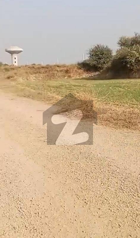 30x60 plot available for sale in i-16/4 30x60 plot available for sale in i-16/4