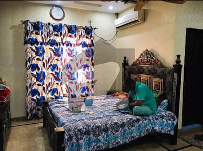 5 Full Double Storey House For Rent Available