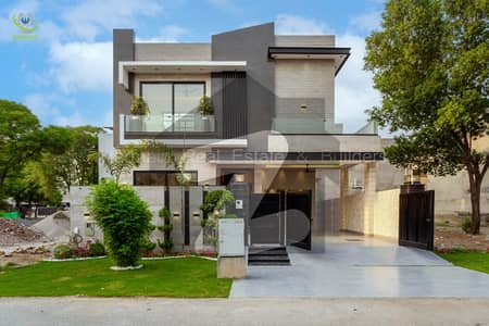 ڈی ایچ اے 9 ٹاؤن ڈیفنس (ڈی ایچ اے),لاہور میں 4 کمروں کا 10 مرلہ مکان 4.75 کروڑ میں برائے فروخت۔