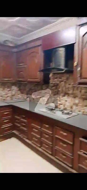 3 Bed DD Corner Flat for Sale | Memon Chalet, Citizen Area Above JS Bank. . . ad by tipu