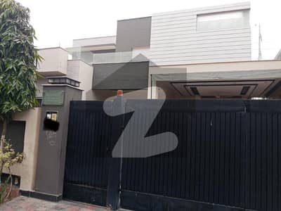 1 Kanal Modern New Out Design House For Sale DHA Phase 3 Prime Location