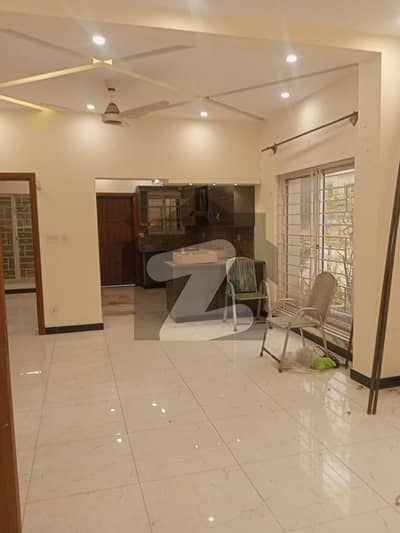 Like A Good Condition Corner 5 Marla Double Storey House In Bahria Town Phase 8 For Rent At Good Location