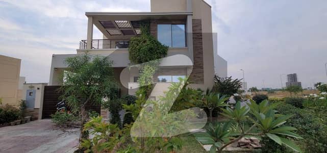 272 Square Yards Corner Villa Proper 2 Unit Near Entrance for Sale P8 Bahria Town Karachi
