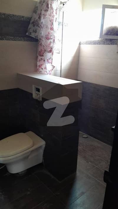 Spacious Corner Bungalow for Rent | 275 Sq. Yds | Basement & 1+3 Layout