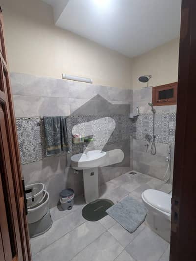 600SQYD 4 BED DRAWING FOR RENT  1ST FLOOR