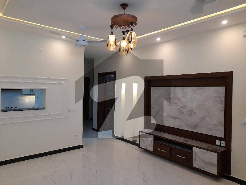 Brand New 10 Marla Upper Portion Brand New 10 Marla Upper Portion