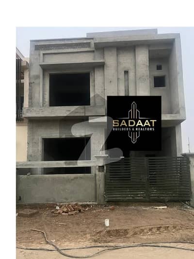 رائل آرچرڈ ملتان پبلک سکول روڈ,ملتان میں 4 کمروں کا 5 مرلہ مکان 1.25 کروڑ میں برائے فروخت۔