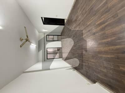 لگنم ٹاور ڈی ایچ اے ڈیفینس فیز 2,ڈی ایچ اے ڈیفینس,اسلام آباد میں 2 کمروں کا 6 مرلہ فلیٹ 1.7 کروڑ میں برائے فروخت۔ لگنم ٹاور ڈی ایچ اے ڈیفینس فیز 2,ڈی ایچ اے ڈیفینس,اسلام آباد میں 2 کمروں کا 6 مرلہ فلیٹ 1.7 کروڑ میں برائے فروخت۔