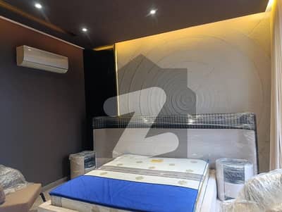 ڈی ایچ اے فیز 6 - بلاک جے فیز 6,ڈیفنس (ڈی ایچ اے),لاہور میں 6 کمروں کا 1 کنال مکان 18.0 کروڑ میں برائے فروخت۔