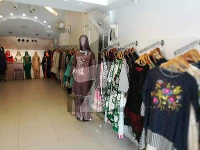 2000 SQFT SHOP AND SHOWROOM FOR RENT MM ALAM GULBERG LAHORE 2000 SQFT SHOP AND SHOWROOM FOR RENT MM ALAM GULBERG LAHORE