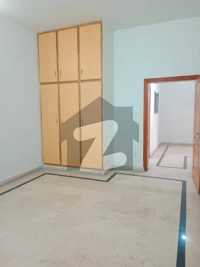 Upper Portion For Rent At The Prime Location In Guldasht Town A Block
