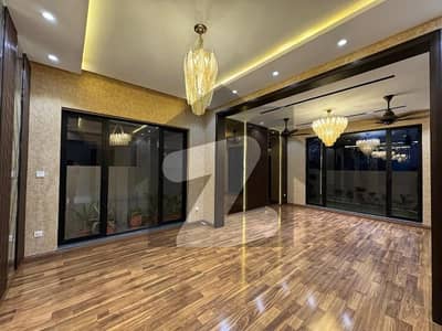 1 Kanal Like A New Beautiful House For Rent