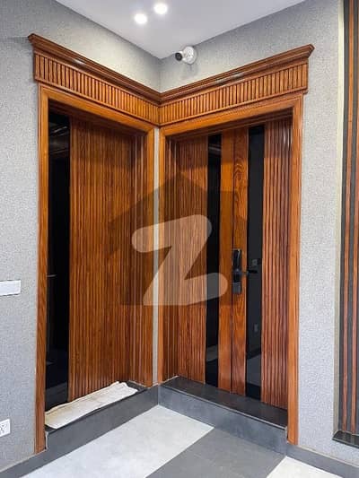 ڈی ایچ اے 11 رہبر فیز 2 ڈی ایچ اے 11 رہبر,لاہور میں 2 کمروں کا 5 مرلہ بالائی پورشن 50.0 ہزار میں کرایہ پر دستیاب ہے۔