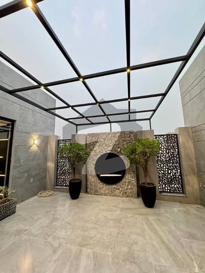 SILENT COMMERCIAL INDEPENDENT BUNGALOW SINGLE STORY AVAILABLE FOR RENT GULSHAN-E-IQBAL BLOCK 6