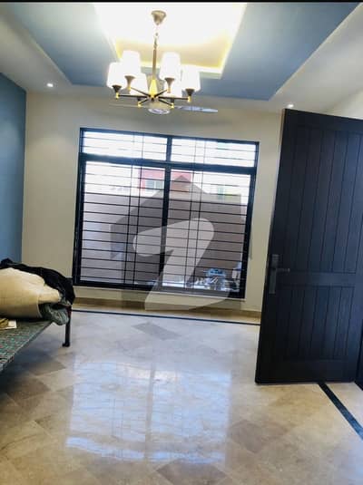 25x40 Full House Available For Rent In D-12/1