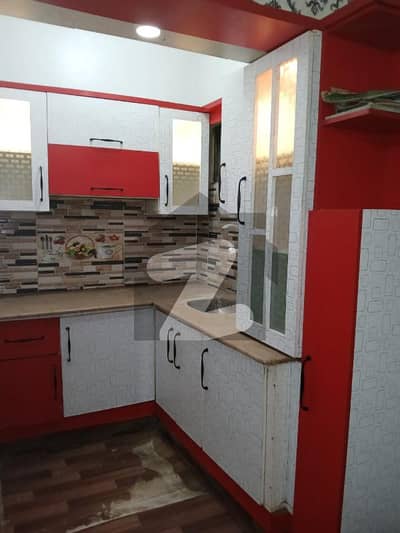 گلستانِِ جوہر ۔ بلاک 18 گلستانِ جوہر,کراچی میں 2 کمروں کا 3 مرلہ فلیٹ 45.0 لاکھ میں برائے فروخت۔