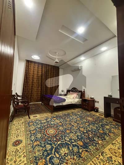 گارڈن ٹاؤن لاہور میں 5 کمروں کا 2 کنال مکان 18.0 کروڑ میں برائے فروخت۔