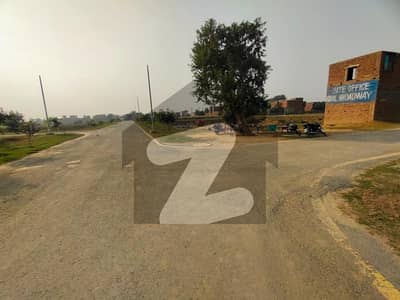 اقبال ایونیو فیز 4 - براڈوے اقبال ایوینیو فیز 4,اقبال ایوینیو,لاہور میں 6 مرلہ رہائشی پلاٹ 47.0 لاکھ میں برائے فروخت۔