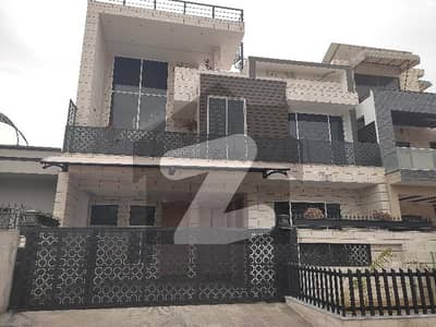10 Marla Brand New House For Sale
