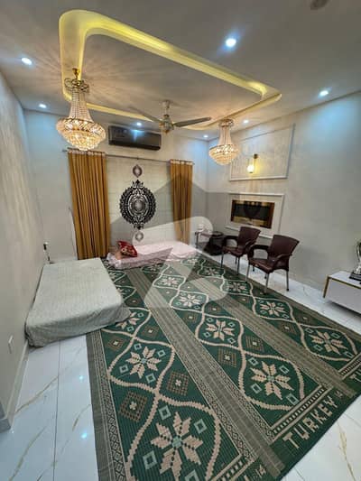 بحریہ انکلیو بحریہ ٹاؤن,اسلام آباد میں 4 کمروں کا 5 مرلہ مکان 2.55 کروڑ میں برائے فروخت۔