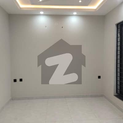 پارک ویو سٹی لاہور میں 4 کمروں کا 5 مرلہ مکان 85.0 ہزار میں کرایہ پر دستیاب ہے۔