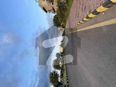 گلبرگ ریزیڈنشیا - بلاک وی گلبرگ ریزیڈنشیا,گلبرگ,اسلام آباد میں 7 مرلہ رہائشی پلاٹ 90.0 لاکھ میں برائے فروخت۔