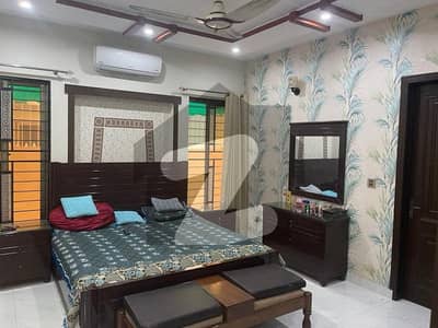 ویلینشیاء ہاؤسنگ سوسائٹی لاہور میں 3 کمروں کا 1 کنال زیریں پورشن 85.0 ہزار میں کرایہ پر دستیاب ہے۔